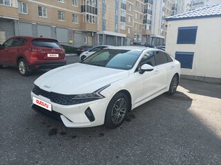 2021 Kia K5 III, белый, 2440000 рублей, вид 2