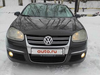 2009 Volkswagen Jetta V, чёрный, 500000 рублей, вид 2