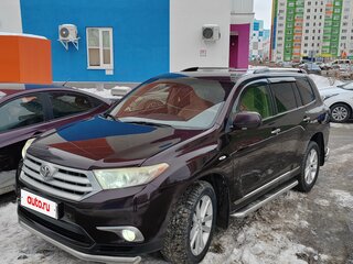 2011 Toyota Highlander II (XU40) Рестайлинг, пурпурный, 2100000 рублей, вид 1