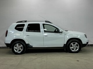 2015 Renault Duster I Рестайлинг, белый, 1135000 рублей, вид 4
