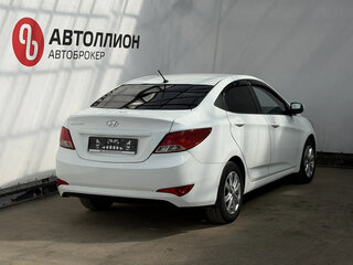 2016 Hyundai Solaris I Рестайлинг, белый, 760000 рублей, вид 5