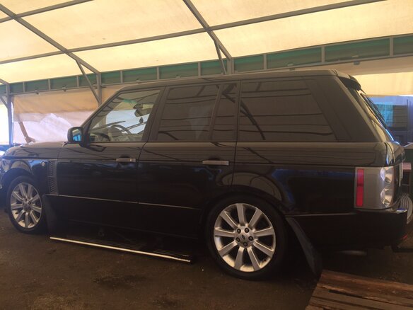 2006 Land Rover Range Rover Supercharged III Рестайлинг, чёрный - вид 1