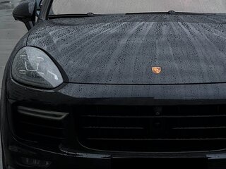 2016 Porsche Cayenne Turbo S II Рестайлинг (958), чёрный, 6000000 рублей, вид 1