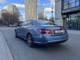 2010 Mercedes-Benz E-Класс 200 5G-Tronic IV (W212, S212, C207), голубой, 1350000 рублей, вид 4