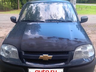 2015 Chevrolet Niva I Рестайлинг, коричневый, 480000 рублей, вид 1