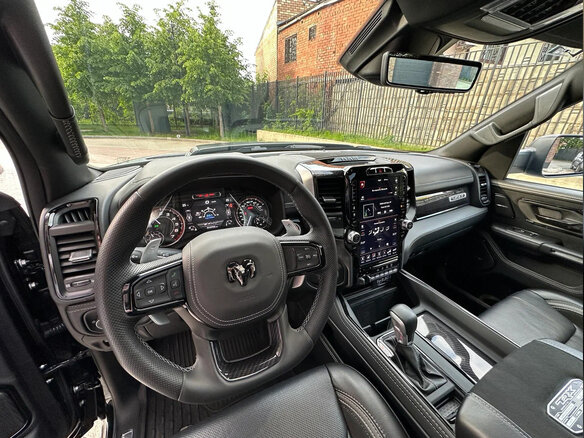 2021 Ram 1500 Crew Cab TRX V, чёрный, 9500000 рублей - вид 1