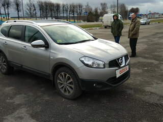 2010 Nissan Qashqai+2 I Рестайлинг, серебристый, 865857 рублей, вид 3