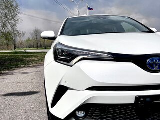 2018 Toyota C-HR I, белый, 2450000 рублей, вид 5