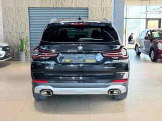 2021 BMW X3 20i xDrive III (G01) Рестайлинг, чёрный, 4900000 рублей, вид 5