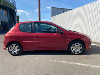 2003 Peugeot 206, красный, 270000 рублей, вид 2