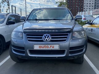 2006 Volkswagen Touareg I, серый, 1200000 рублей, вид 3