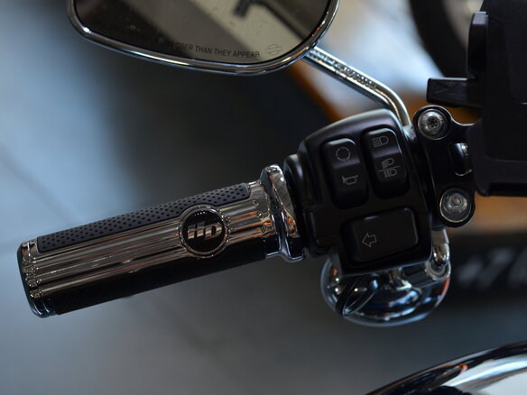 2019 Harley-Davidson Fat Boy, синий, 2550000 рублей - вид 7