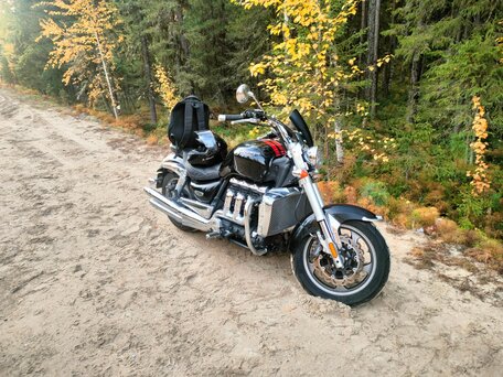 2006 Triumph Rocket 3, чёрный, 850000 рублей, вид 4
