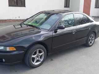 2001 Mitsubishi Galant VIII Рестайлинг, чёрный, 390000 рублей, вид 1