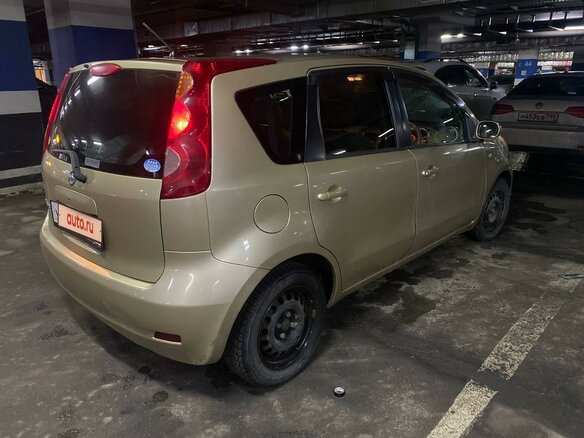 2005 Nissan Note I, золотистый, 700000 рублей - вид 4