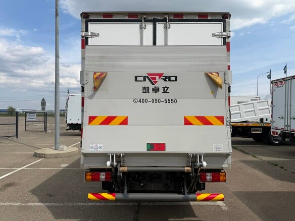 2026 Isuzu Elf (N-series), белый, 4800000 рублей - вид 24