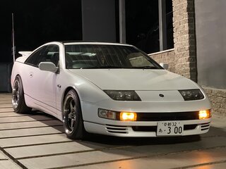 1996 Nissan Fairlady Z IV (Z32), белый, 3700000 рублей, вид 4