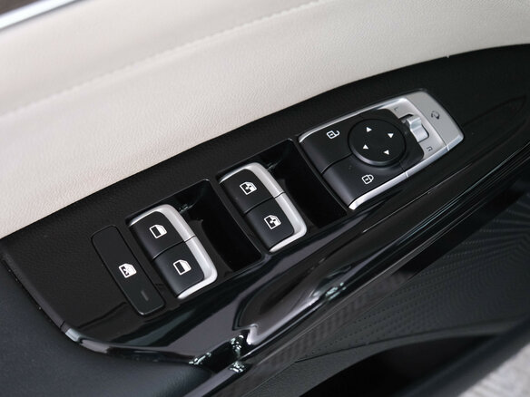 2021 Kia K5 III, синий, 2650000 рублей - вид 20