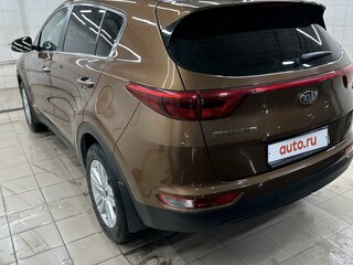 2017 Kia Sportage IV, коричневый, 2190000 рублей, вид 2