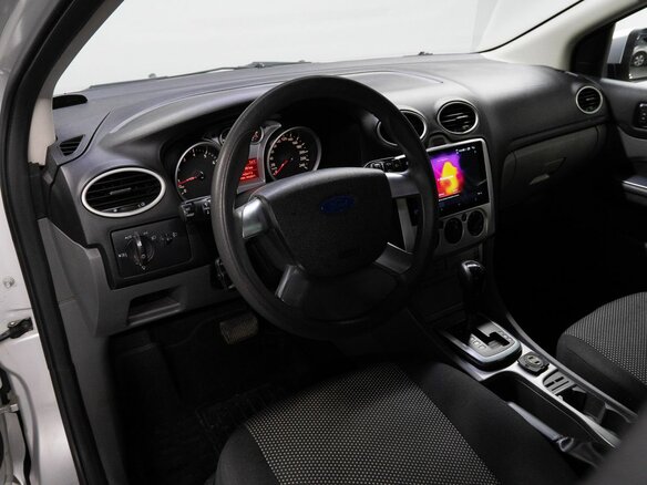 2010 Ford Focus II Рестайлинг, серебристый - вид 8