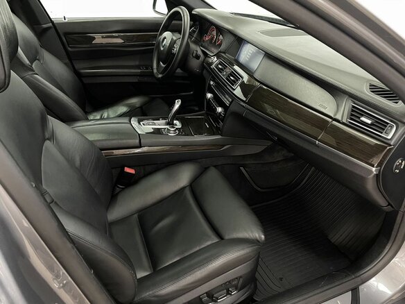 2008 BMW 7 серии 730d V (F01/F02/F04), серый, 1900000 рублей - вид 9