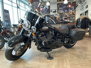 2021 Harley-Davidson Heritage, чёрный, 3500000 рублей, вид 4