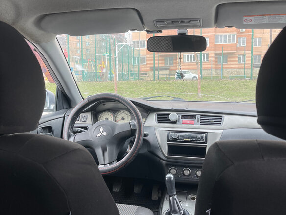 2006 Mitsubishi Lancer IX Рестайлинг, серебристый, 390000 рублей - вид 5