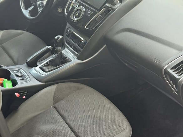2011 Ford Focus III, чёрный, 850000 рублей - вид 4