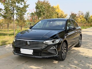 2023 Volkswagen Lavida III Рестайлинг, чёрный, 1125000 рублей, вид 1
