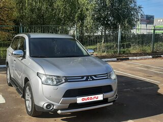 2012 Mitsubishi Outlander III, серебристый, 1600000 рублей, вид 2