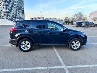 2013 Toyota RAV4 IV (XA40), чёрный, 1685000 рублей, вид 3