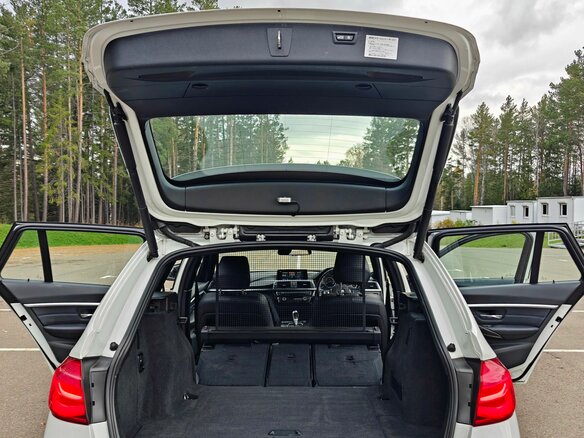 2019 BMW 3 серии 318i VI (F3x) Рестайлинг, белый, 1949000 рублей - вид 19