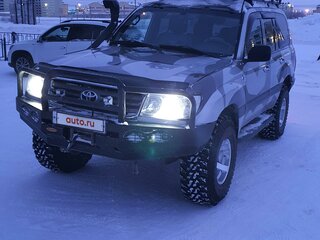 2005 Toyota Land Cruiser 105 100 Series Рестайлинг 2, серебристый, 4000000 рублей, вид 4