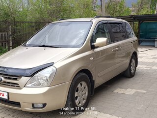 2009 Kia Carnival Grand II, золотистый, 1200000 рублей, вид 3