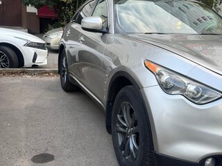 2010 Infiniti FX35 II (S51), серый, 1600000 рублей, вид 5