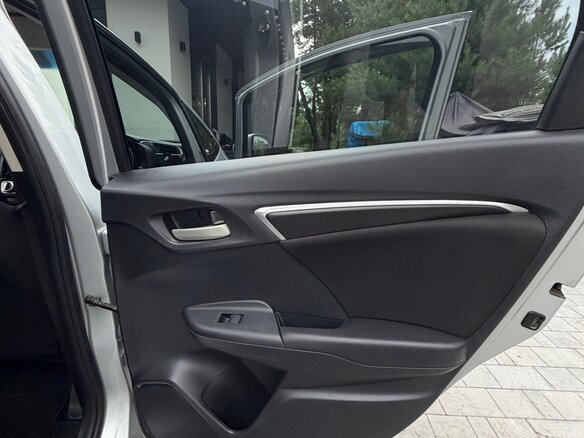 2014 Honda Fit III, серебристый, 850000 рублей - вид 18