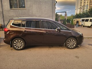 2014 Opel Zafira C, коричневый, 1290000 рублей, вид 2