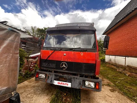 1991 Mercedes-Benz T2, красный, 450000 рублей, вид 1