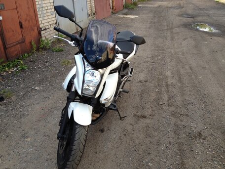 2011 Kawasaki ER-6N, белый, 380000 рублей, вид 1