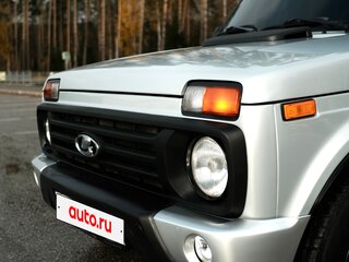 2021 Lada (ВАЗ) Niva Legend I, серебристый, 770000 рублей, вид 2