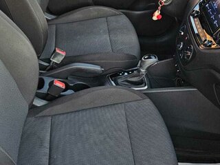 2021 Hyundai Solaris II Рестайлинг, белый, 1700000 рублей, вид 5
