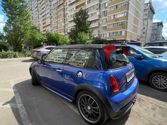 2006 Mini Hatch Cooper S I (R50), синий, 1100000 рублей - вид 15