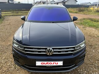 2017 Volkswagen Tiguan II, синий, 2399000 рублей, вид 2