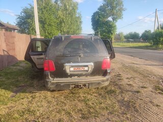 2006 Lincoln Navigator 6-speed II, чёрный, 750000 рублей, вид 3