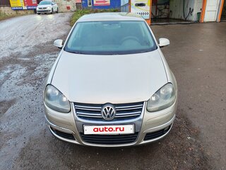 2005 Volkswagen Jetta V, бежевый, 570000 рублей, вид 4