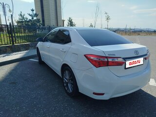 2014 Toyota Corolla XI (E160, E170, E180), белый, 950000 рублей, вид 5