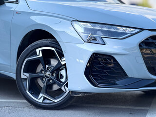 2026 Audi A3 Sportback 35 TFSI IV (8Y) Рестайлинг, серый, 3850000 рублей, вид 4