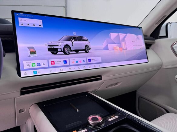 2026 Lynk & Co 900, белый, 9500000 рублей - вид 25