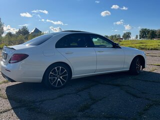 2018 Mercedes-Benz E-Класс 220 d V (W213, S213, C238), белый, 3120000 рублей, вид 5