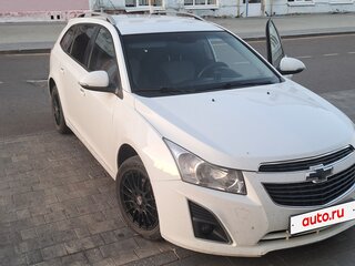 2014 Chevrolet Cruze I Рестайлинг, белый, 800000 рублей, вид 2
